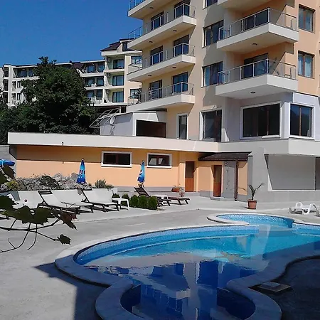 Golden House Golden Sands