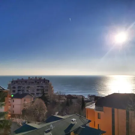 Lejlighed Golden House