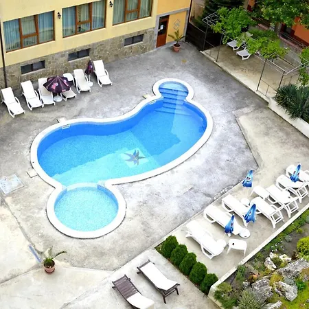 Golden House Appartement *